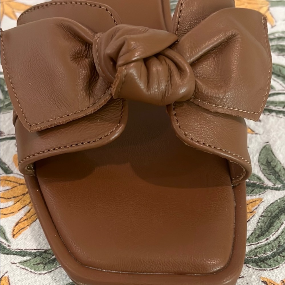Steve Madden Brown Sandals - Picture 4 of 4